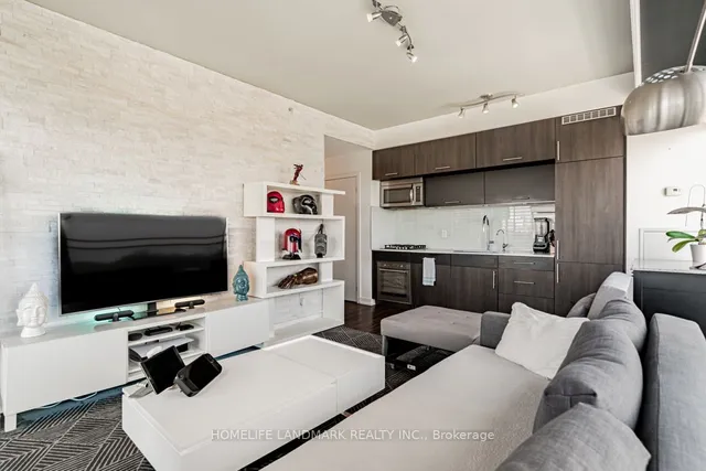 Additional image 4 of 205 Manning Ave Unit 415