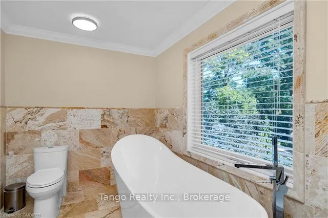 Additional image 18 of 6739 FIFTH Line