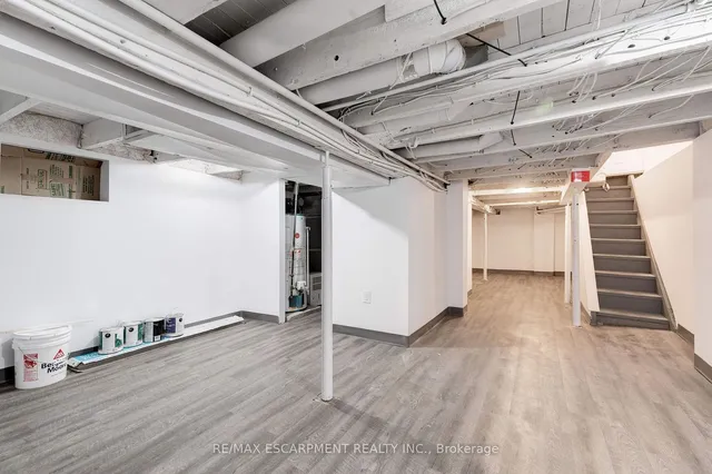 Additional image 27 of 22 Francis St