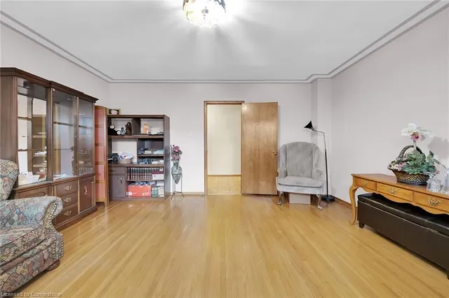 Additional image 28 of 31 Owen Pl