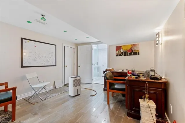 Additional image 28 of 1073 N Service Rd