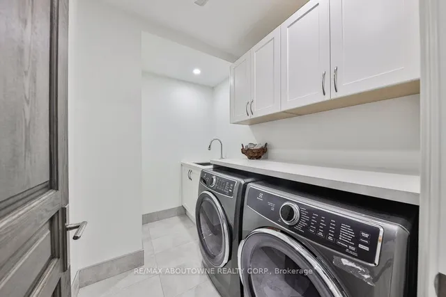 Additional image 20 of 2409 Lakeshore Rd