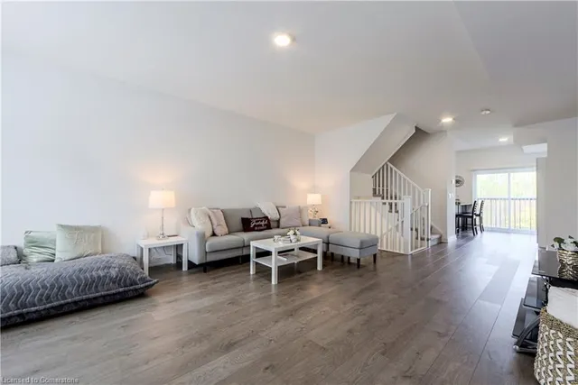 Additional image 11 of 1121 Cooke Blvd Unit 91