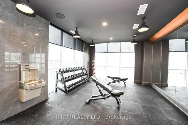 Additional image 8 of 1050 Main St Unit 223