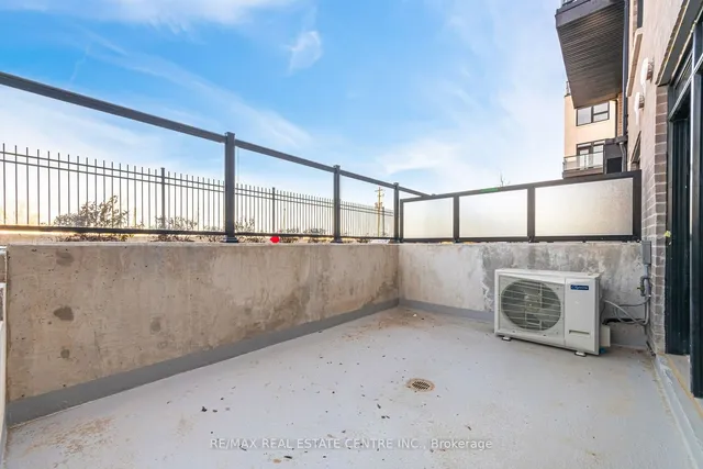 Additional image 30 of 1577 Rose Way Unit 127