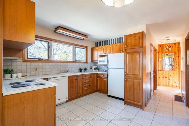 Additional image 7 of 9 Thomson Crt