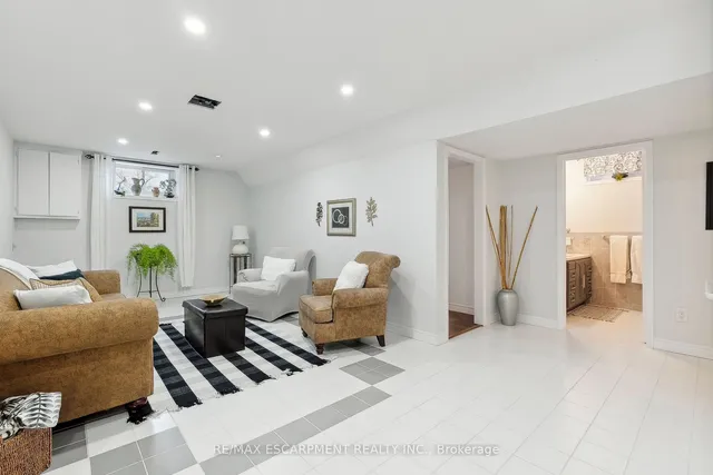 Additional image 21 of 87 Monte Dr