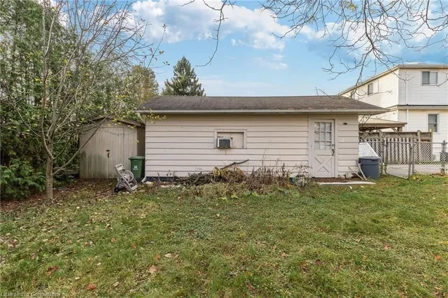 Additional image 44 of 175 Rosedale Ave