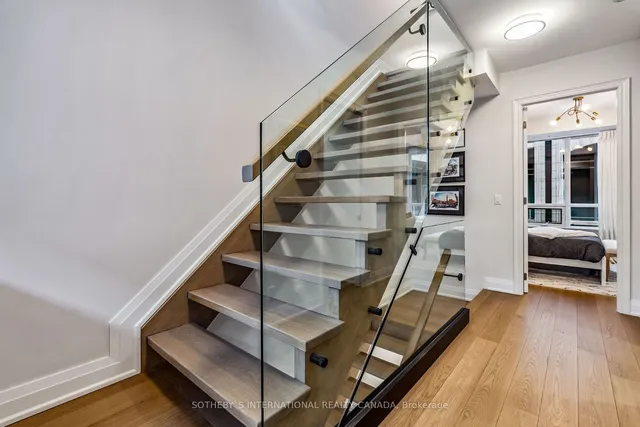 Additional image 15 of 761 Bay St Unit TH01