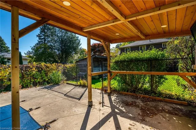 Additional image 40 of 305 Woodland Dr