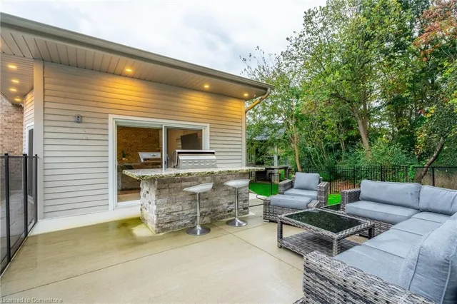 Additional image 47 of 12 Cowper Crt