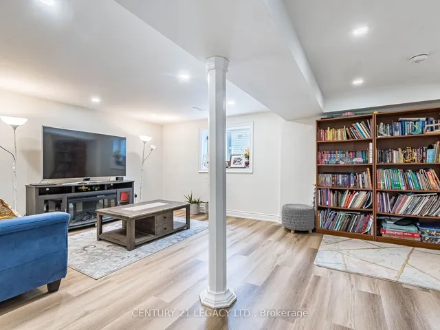 Additional image 32 of 392 Wilson Dr