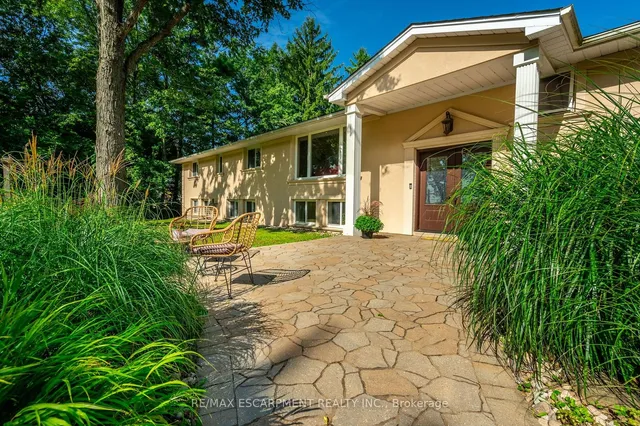 Additional image 3 of 2159 Britannia Rd