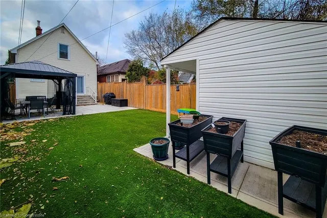 Additional image 29 of 67 Tragina Ave