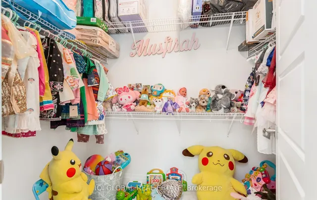 Additional image 29 of 1736 Thames Circ