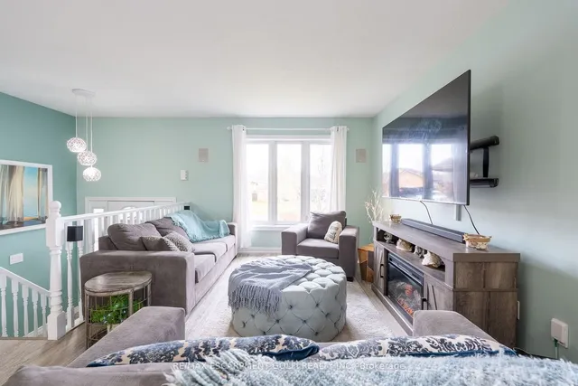 Additional image 5 of 39 Spitfire Dr