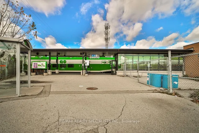 Additional image 21 of 1117 Cooke Blvd Unit A402