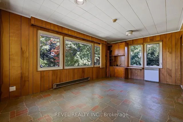 Additional image 23 of 40 Bertram Dr