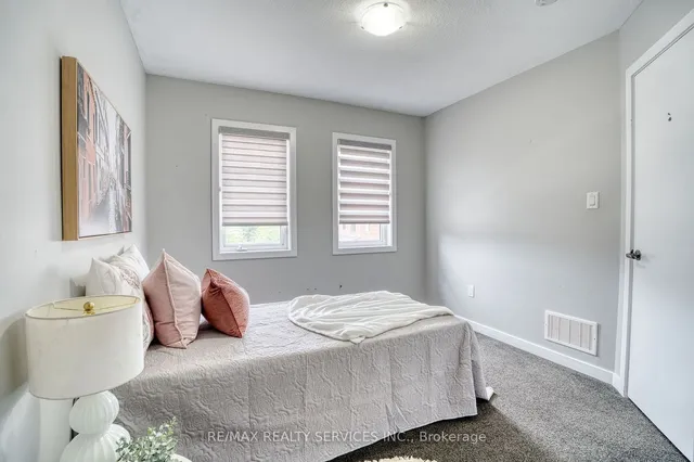 Additional image 7 of 146 Crafter Cres