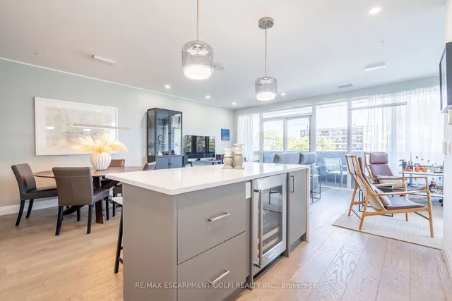 Additional image 10 of 500 Brock Ave Unit 206