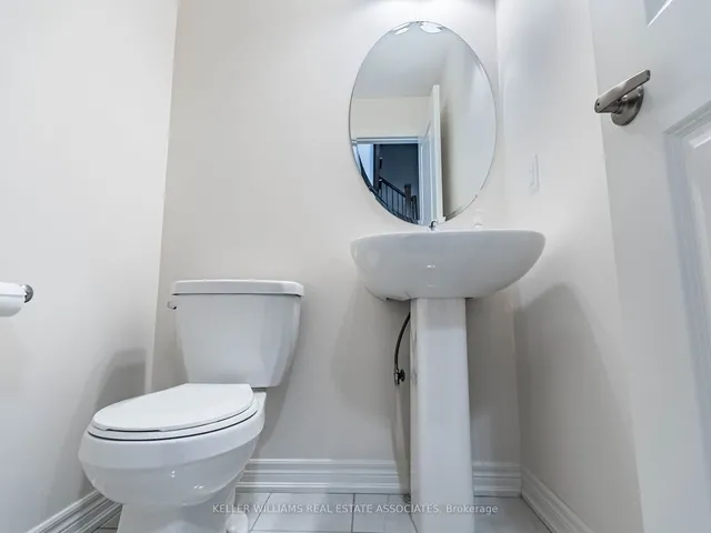 Additional image 7 of 18 Heming Tr