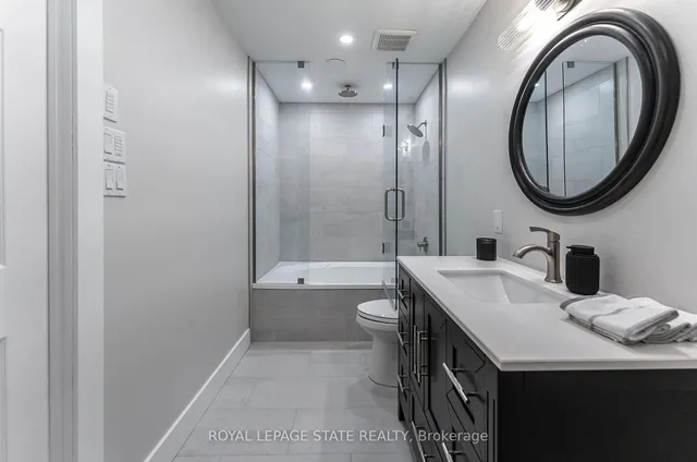 Additional image 24 of 67 Caroline St Unit 1703