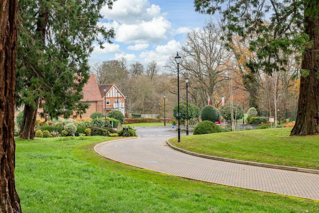 Additional image 25 of Frythe Avenue, Welwyn