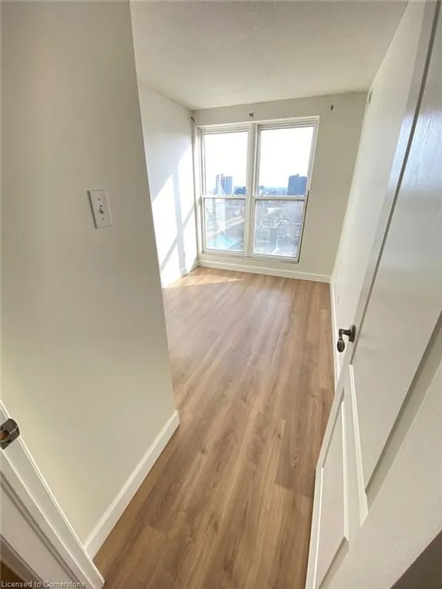 Additional image 17 of 135 James St Unit 1206