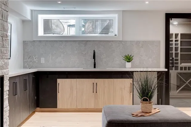 Additional image 38 of 939 TEAL Dr