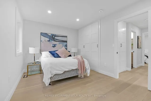 Additional image 19 of 29 Magill St