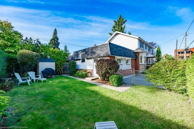 Additional image 44 of 2 Chedoke Ave