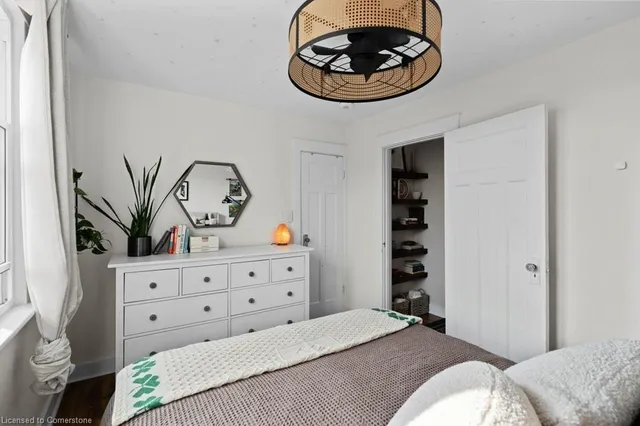 Additional image 22 of 163 Cameron Ave