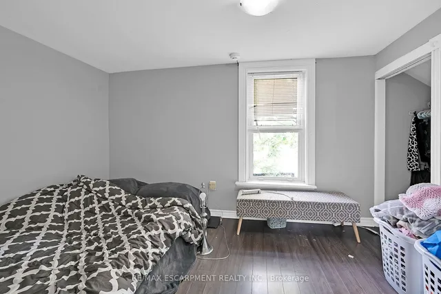 Additional image 17 of 942 Upper Gage Ave