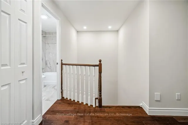 Additional image 28 of 1513 UPPER MIDDLE Rd Unit 3