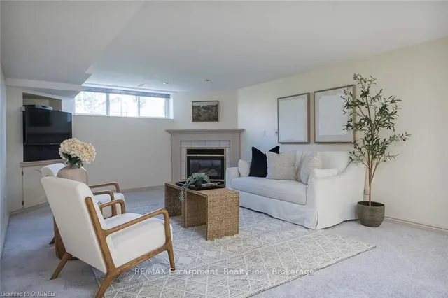 Additional image 20 of 172 OAKLAND Dr