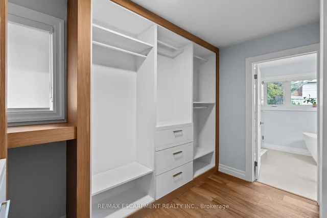 Additional image 13 of 4017 Grapehill Ave