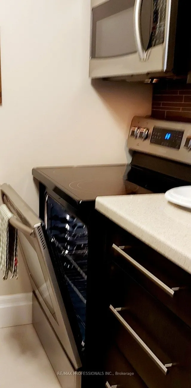 Additional image 15 of 3 Hickory Tree Rd Unit 1010