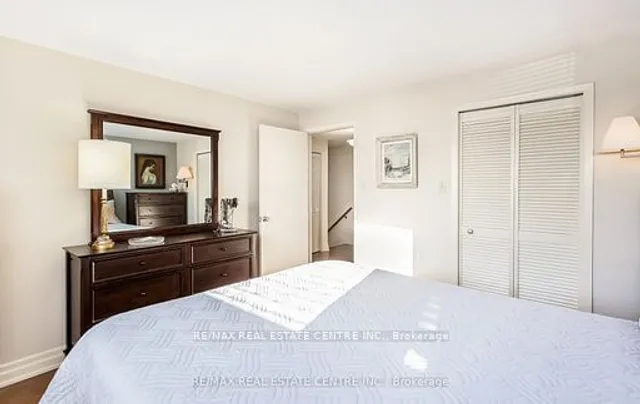 Additional image 12 of 868 Cabot Tr