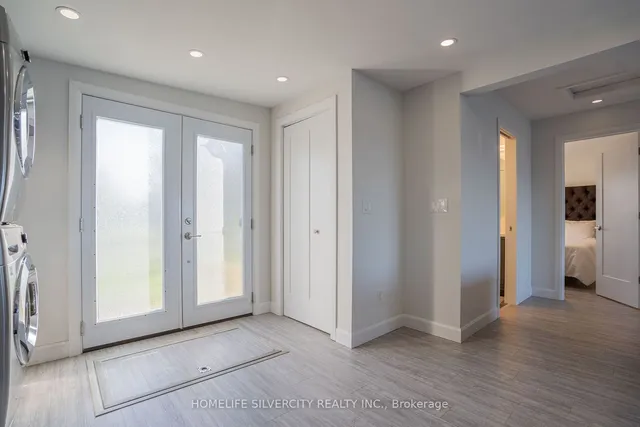 Additional image 26 of 24 Trillium Ave