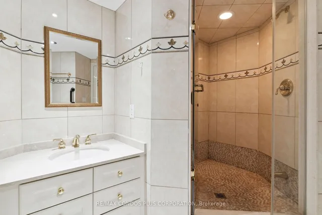 Additional image 13 of 401 Queens Quay Unit 512