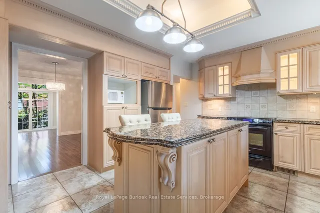 Additional image 17 of 432 Burlington Ave