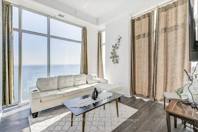 Additional image 25 of 370 Martha St Unit 2004