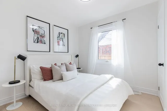 Additional image 12 of 46 Upper Walker Ave