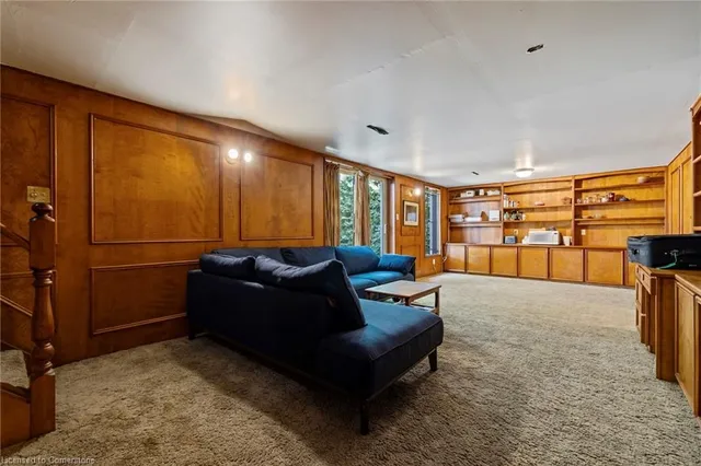 Additional image 28 of 40 Bertram Dr