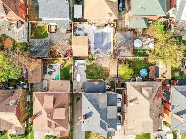 Additional image 38 of 124 Eastbourne Ave