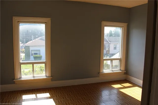 Additional image 18 of 311 East Ave