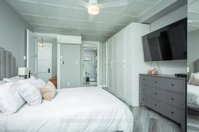 Additional image 16 of 5250 LAKESHORE Rd Unit 1504