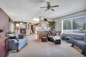 Additional image 3 of 44 4402 48 Avenue