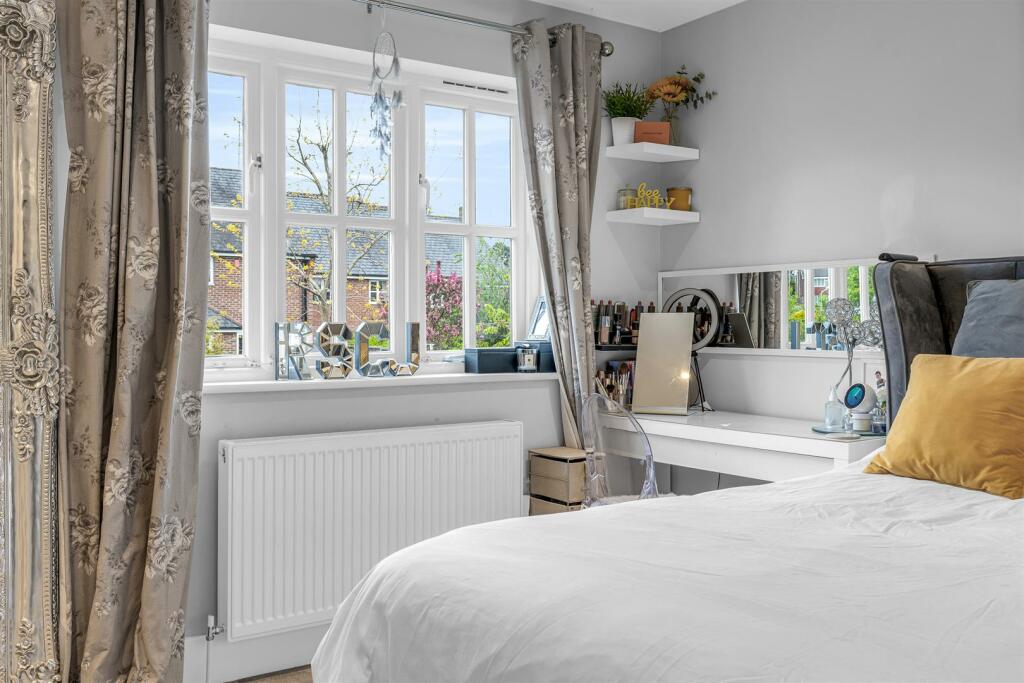 Additional image 12 of Welwyn Hall Gardens, Welwyn