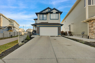 Additional image 3 of 1451 - 29 ST NW